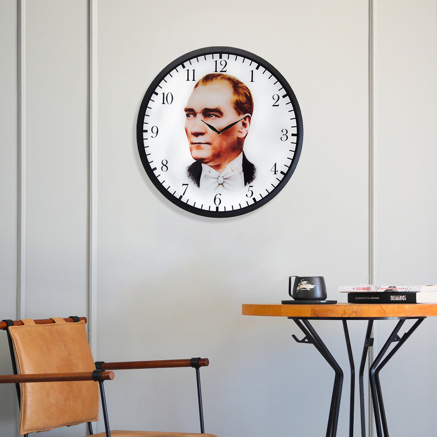 Atatürk Portresi Metal Duvar Saati - APS142