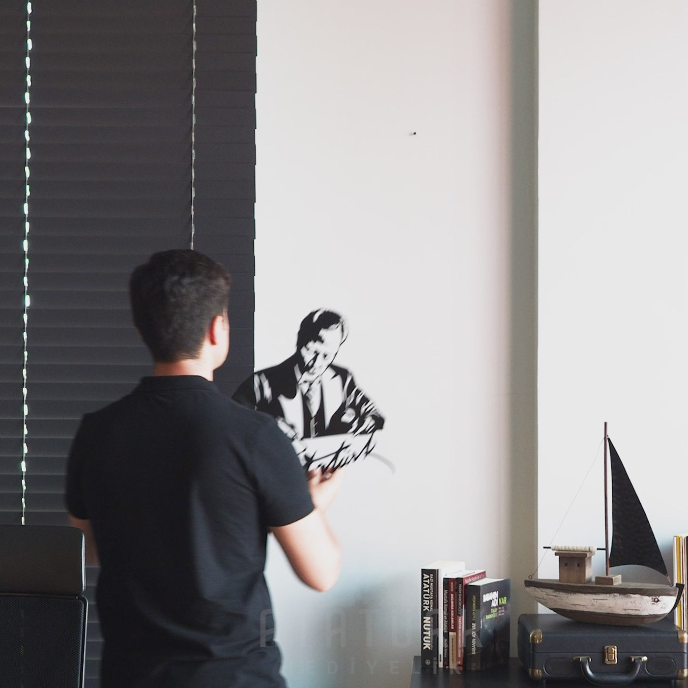Atatürk ve İmza Metal Duvar Tablosu - APT761