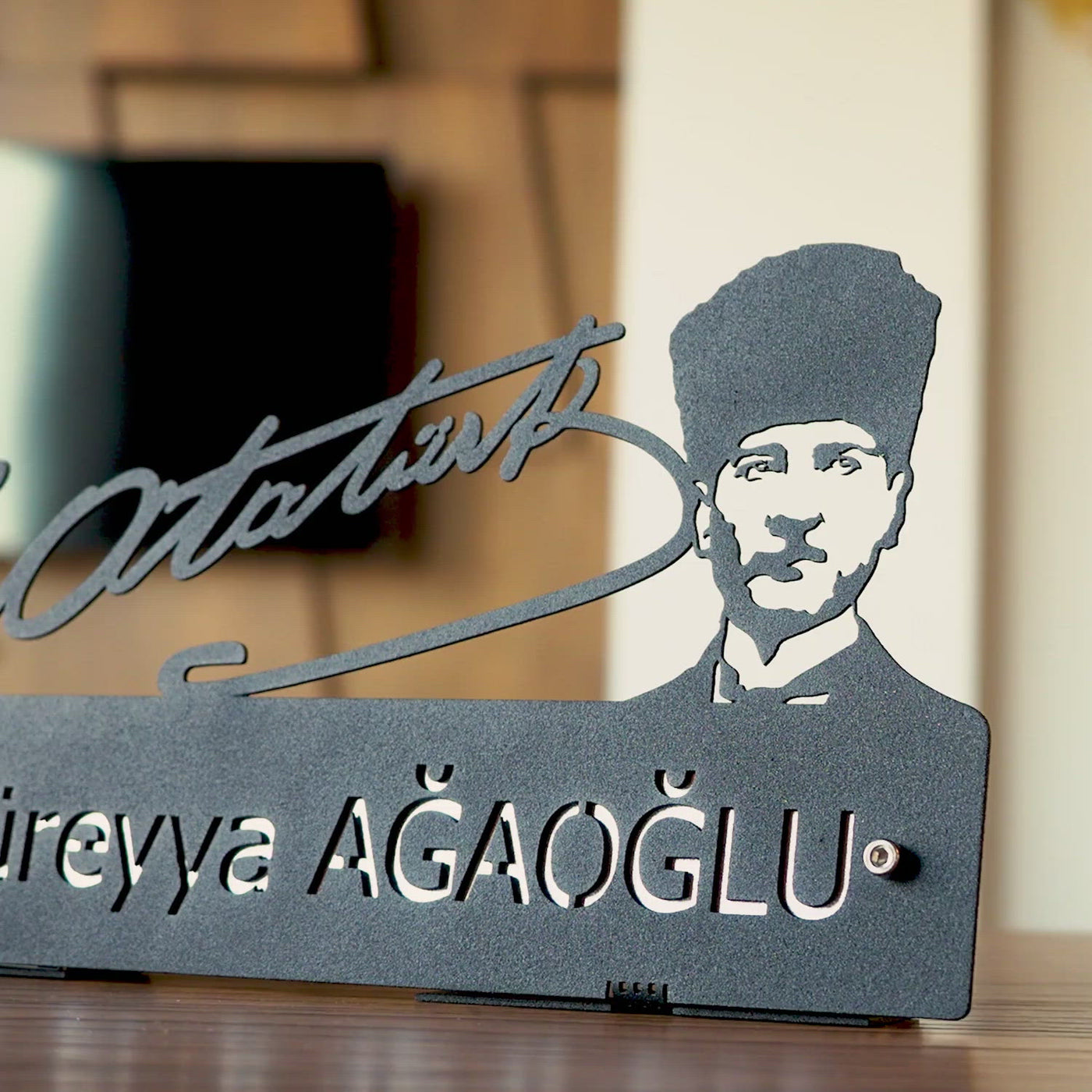 Kişiye Özel Atatürk İmzalı İsimlik Masaüstü Dekor - APH191