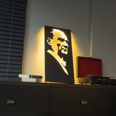 Led'li Atatürk Portresi Metal Duvar Tablosu - APT643